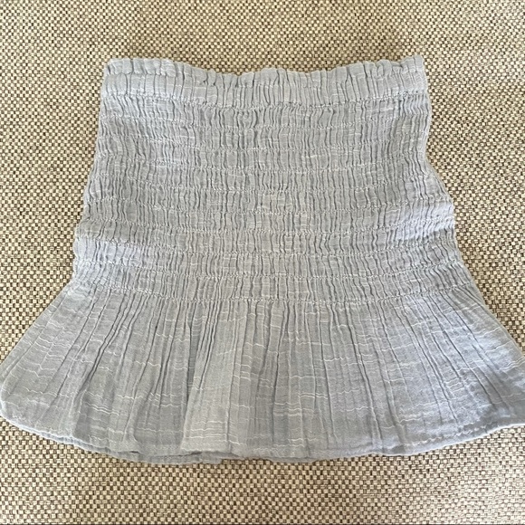 American Eagle Smocked Tube Top - Picture 2 of 4